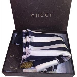 Gucci 💯 Silk Blue Anchor Scarf